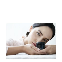 Sodashi Everyface Enzyme Face Polish 3 Sodashi Everyface Enzyme Face Polish - Image 3